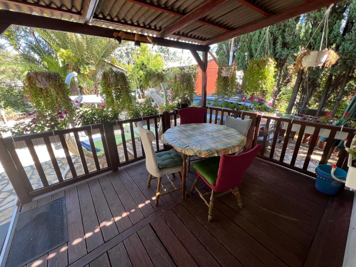 Apartments And Bungalows Vila Dalibor Нин Екстериор снимка