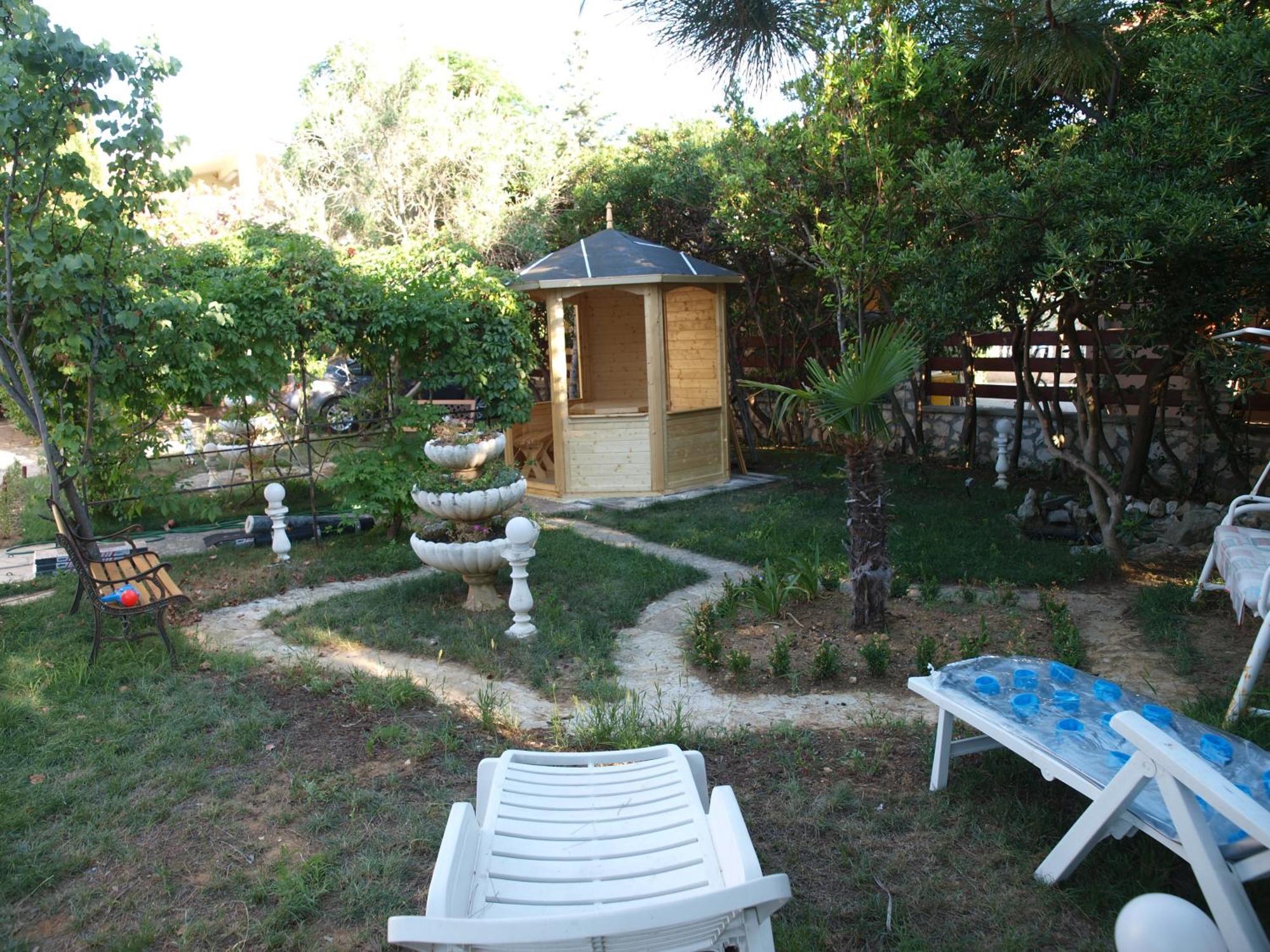 Apartments And Bungalows Vila Dalibor Нин Екстериор снимка