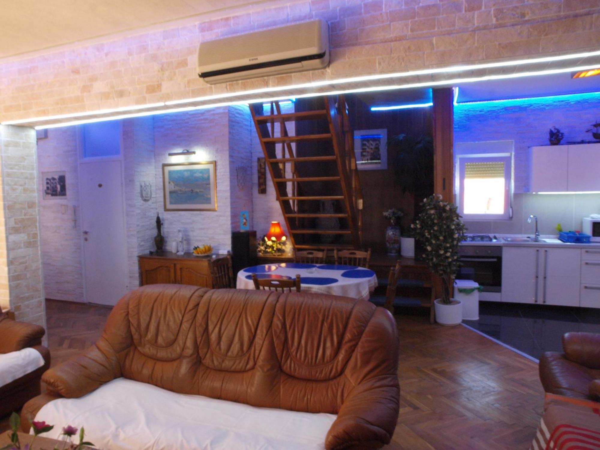 Apartments And Bungalows Vila Dalibor Нин Екстериор снимка